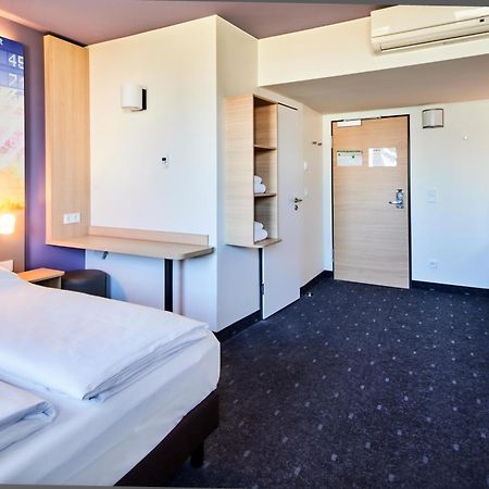 B&B Hotel Frankfurt-Airport Frankfurt am Main Eksteriør billede