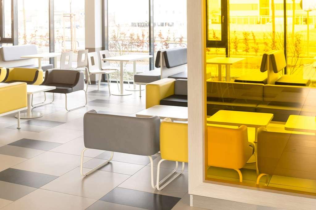 B&B Hotel Frankfurt-Airport Frankfurt am Main Interiør billede