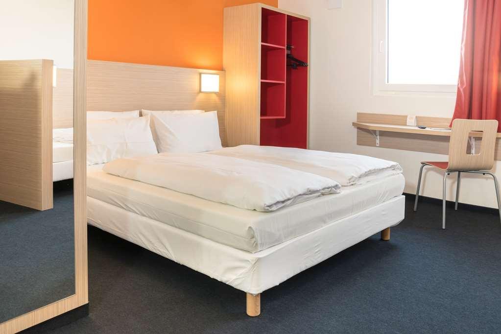 B&B Hotel Frankfurt-Airport Frankfurt am Main Værelse billede