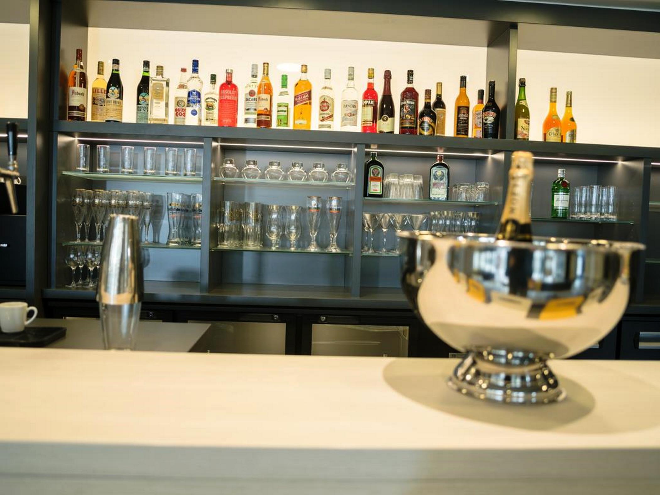 B&B Hotel Frankfurt-Airport Frankfurt am Main Eksteriør billede